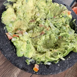 Tableside guacamole