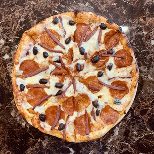 GODFATHER mozzarella, pepperoni, salami and capicola