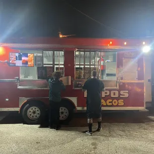 2am customers