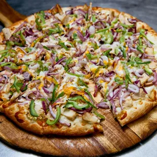 #40 Chicken Supreme: WhiteSauce, Mushroom, GreenOnion, RedOnion, GreenPepper. TOP SELL!!