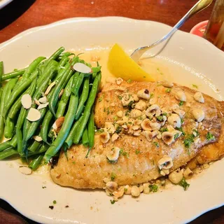 Fresh Green Beans & Almonds