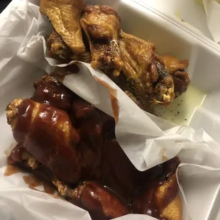 Bbq wings and lemon pepper wings
