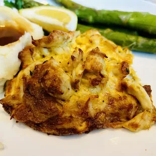 Crab cake up close. Look at those big crab lumps!