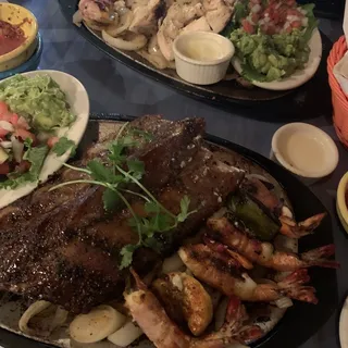 Pappasito-s Famous Shrimp Brochette