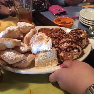 Sopapillas