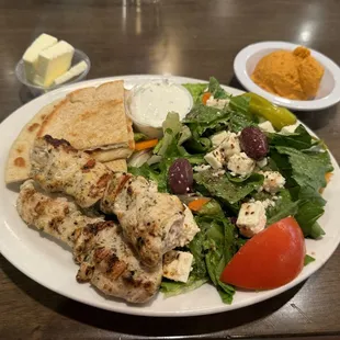 Chicken Plate w/ hummus