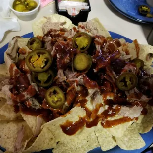 Good pulled pork nachos!