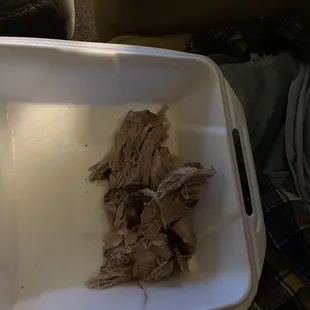 I ordered cheesy potatoes, 2 orders at that, also ordered breaded chicken Salad and got pulled pork,so frustrating!