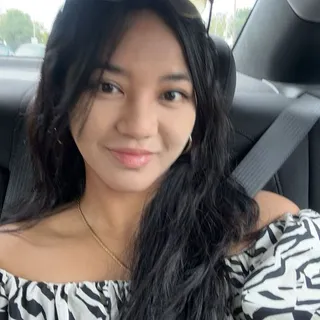 Alexis R.