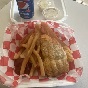 ##8.Fish Combo(2 item) w drink