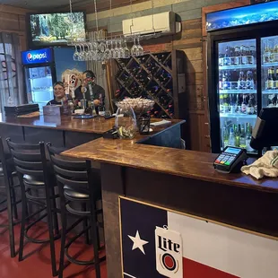 Wine and beer bar