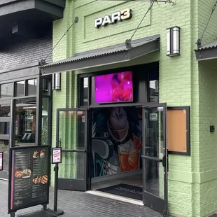 Come on in and tee up!