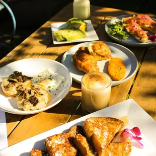 Weekends- enjoy craft coffee and a great brunch on the patio!