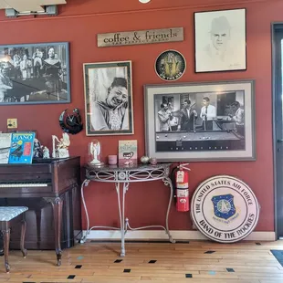 Sample of some of the eclectic decorations