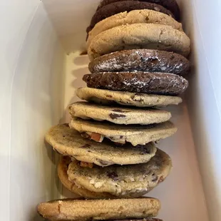 Variety Deluxe Cookies