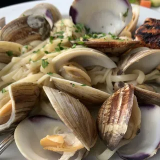 Linguini and Clams