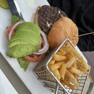 Paradise Classic Burger*