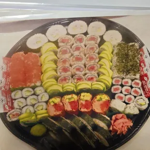 sushi and sashimi, sashimi, sushi, food