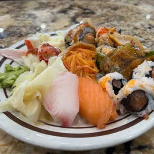 sushi, food, sashimi, sushi and sashimi