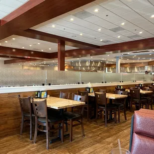 Clean and modern dinning area