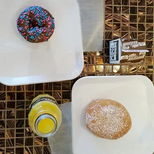 donuts, dough desserts, food