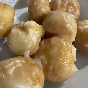 Paradise Donuts