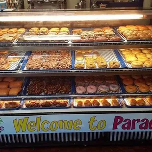 donuts, interior