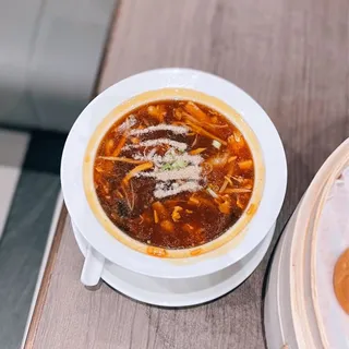 C6. Hot and Sour Soup with Shredded Pork