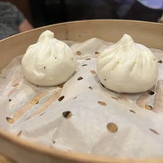 B9. Steamed Vegetable Bun