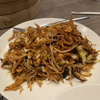 F3. Stir Fried Noodle with Shrimp