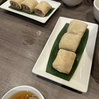 H4. Steamed Bun with Red Bean Filling