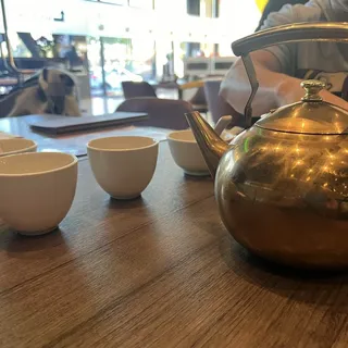 J8. Oolong Tea