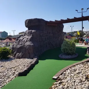 Hole 8 at the top of the hill