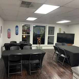 Gaming Area ( Accommodates 16 Players)