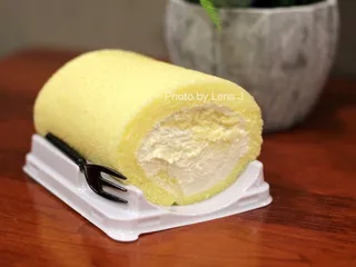 Le C’s Patisserie & Tea House