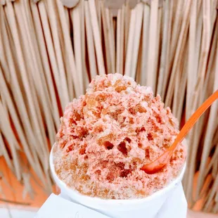 Peppermint mocha w/ chocolate snow cap