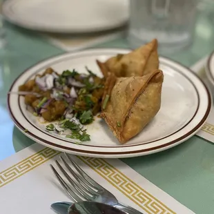 Vegetable samosas