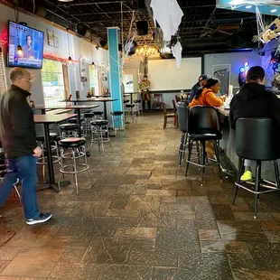 Paradise Island Saloon