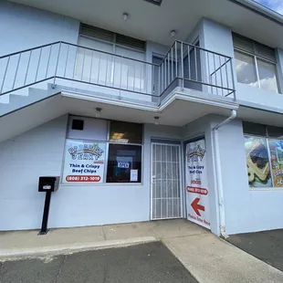 Building/Outside View