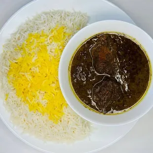 a bowl of curry and rice