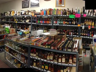 Kelly Liquors