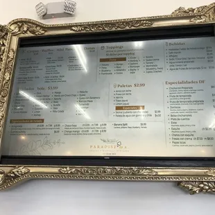 Menu (it&apos;s in Spanish, but the counter staff is bilingual)