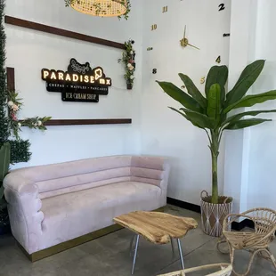 Cute area to hang out
