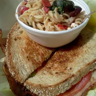 Cali Melt (turkey, avocado, tomato, havarti) with a side of pasta salad