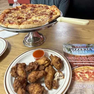 Pizza and wings!!