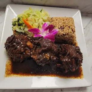 Oxtail Plate