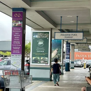 Nearby to Costco Hawaii Kai