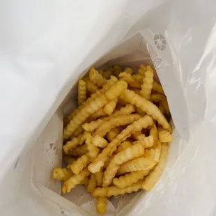 Crinkle cut fries