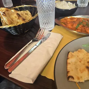Chicken Tikka masala and naan