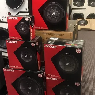 Kicker Subs in different Sizes